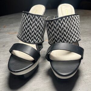 Black and White Woven Women's Sandals